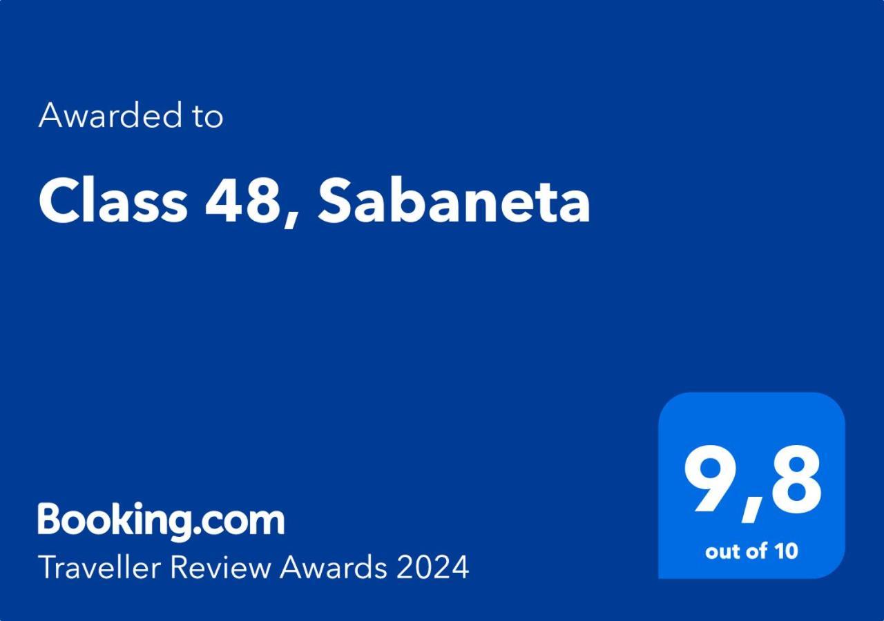 Class 48, Sabaneta Luaran gambar